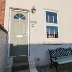 Pipit House